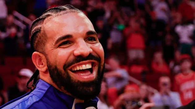 getty_drake_122424478863