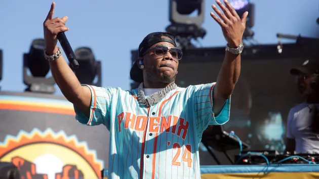 getty_nelly_11425436178