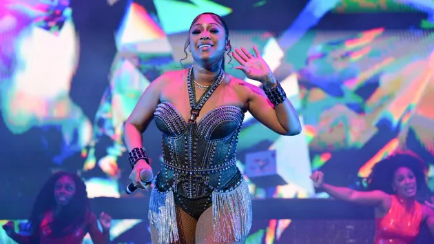 getty_trina_32025224508