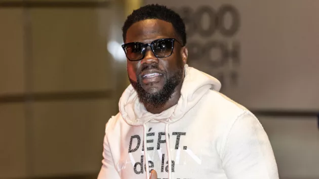 getty_kevinhart_42225650480