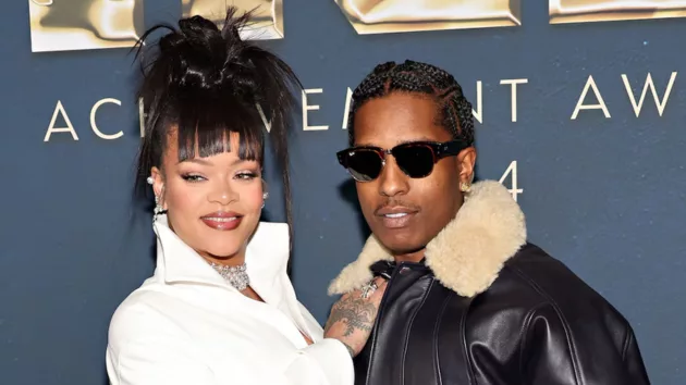 gma_rihanna_5525574810