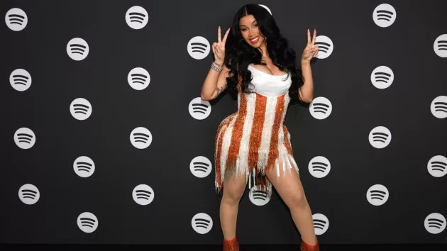 getty_cardib_61925499607