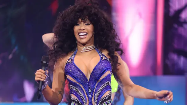 getty_cardib_8825257812