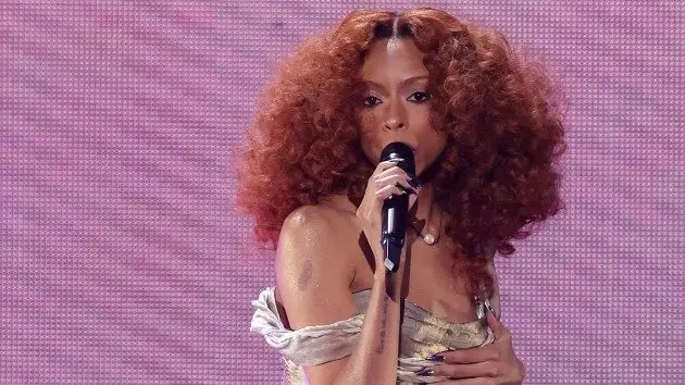 getty_ravyn20lenae_121425730899