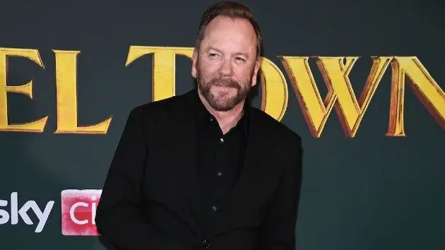 getty_kiefersutherland_011426526003