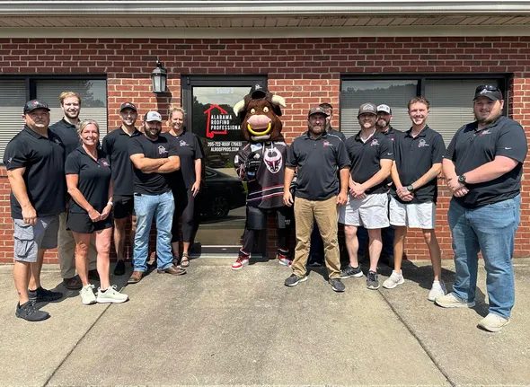 The Alabama Roofing Professionals crew