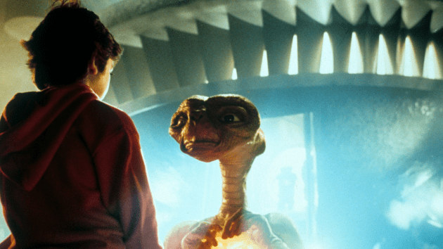 getty_ettheextraterrestrial_121523117218