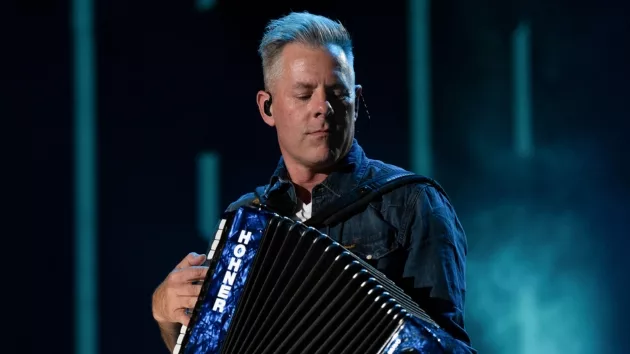 m_olddominiontrevorrosencmafest2023abc865983