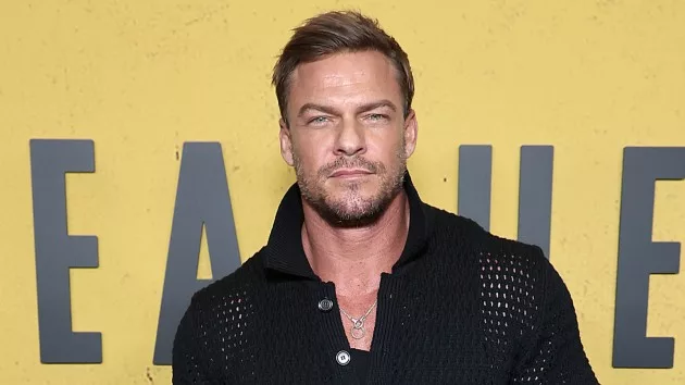 e_alan_ritchson_02272024382019