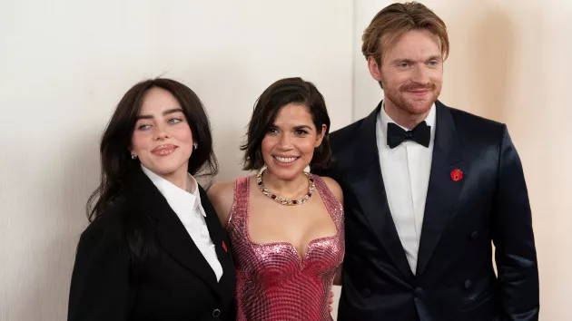 m_billiefinneasamericaoscars_031024131099