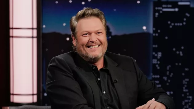 m_blakesheltonjimmykimmellive21august2023346586