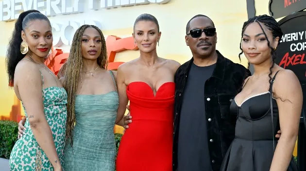 e_eddie_murphy_family_0703202429472