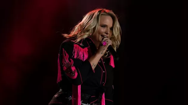 m_mirandalambert2023cmafestabc311291