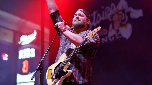 getty_leebriceflannelshirt118975