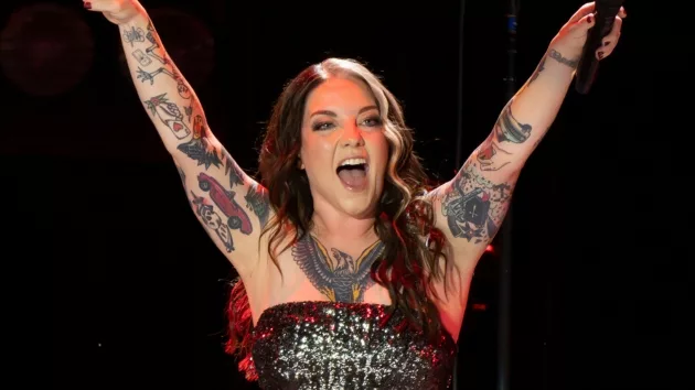 m_ashleymcbryde2024cmafest1disneylarrymccormack990600