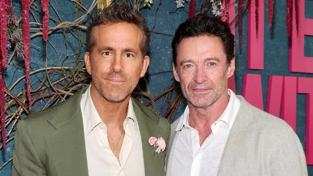 getty_ryanreynoldshughjackman_101424449274