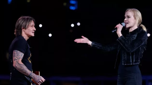 g_keithurbannicolekidmanconcertforcarolina202474922