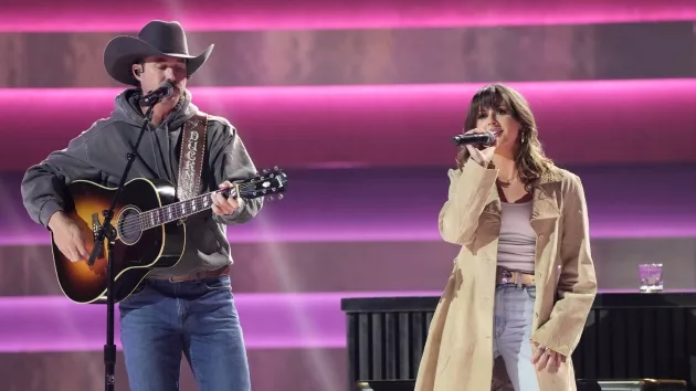 m_ellalangleyrileygreen2024cmaawardsrehearsalscma378496