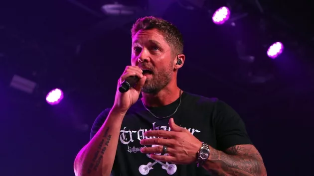 g_20brettyoung2024octobertorontoconcert377727