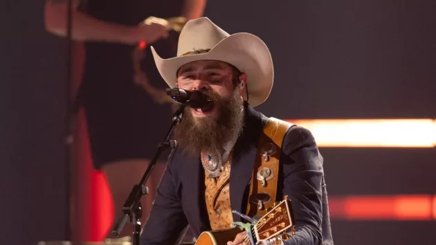 m_postmalone2024cmaawardsperformancedisneyfrankmicelotta64792