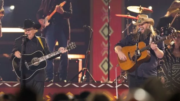 m_georgestraitchrisstapleton2024cmaawardsdisneyfrankmicelotta324910