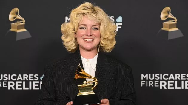 m_camgrammyscbs2025576135