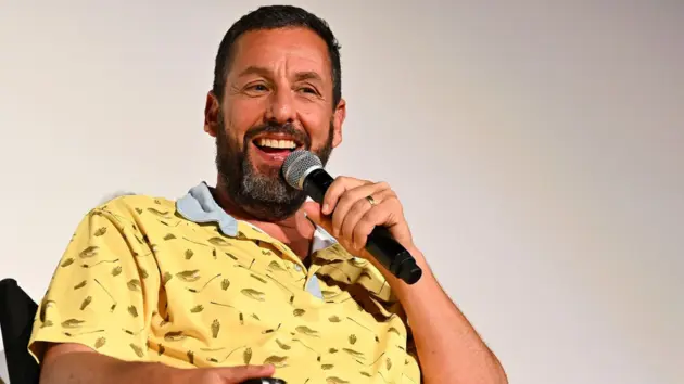 getty_adamsandler_072125341684