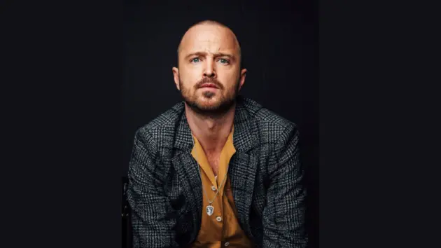 e_aaronpaul_051126964406