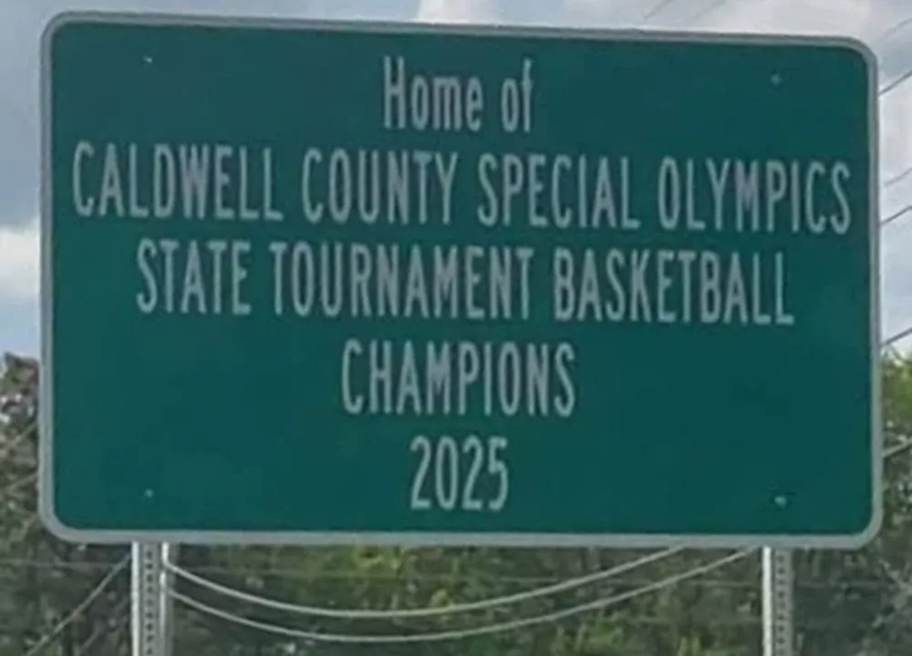 04-28-25-caldwell-special-olympics-road-signage-2
