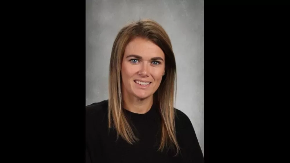 05-01-25-elizabeth-robinson-feature-jpg