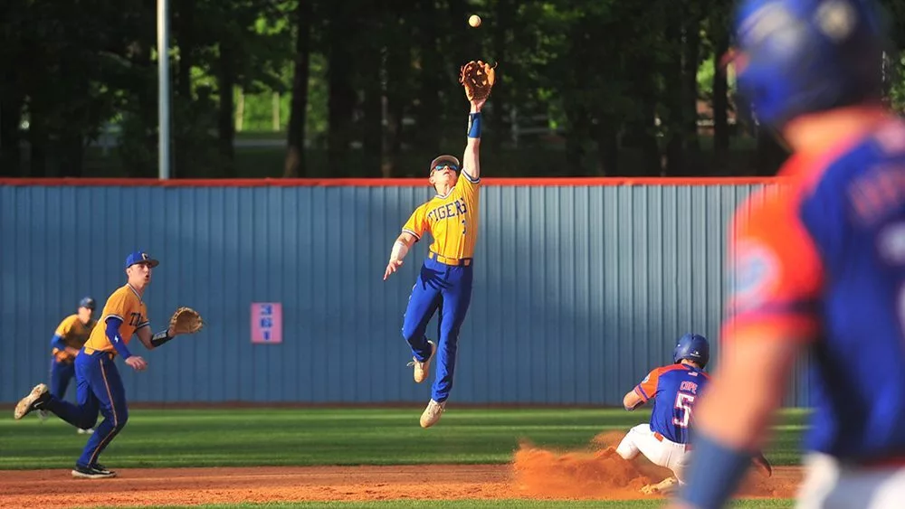 drew-stevens-at-marshall609652