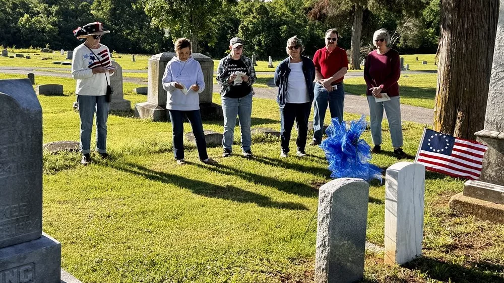 05-26-25-cedar-hill-cemetery-walk-memorial-day-feature