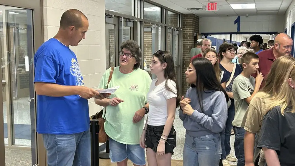 08-05-25-caldwell-high-school-open-house-feature-pic-1