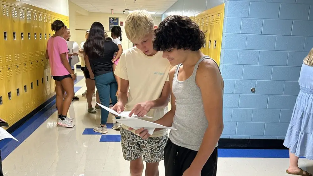 08-12-25-middle-school-open-house-feature-pic