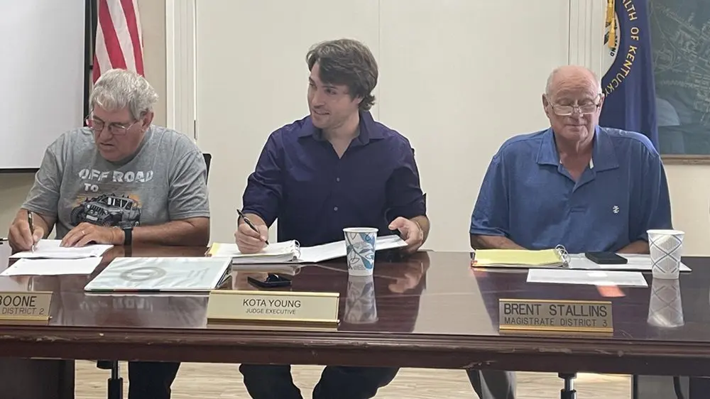 08-12-25-caldwell-fiscal-court-feature-pic