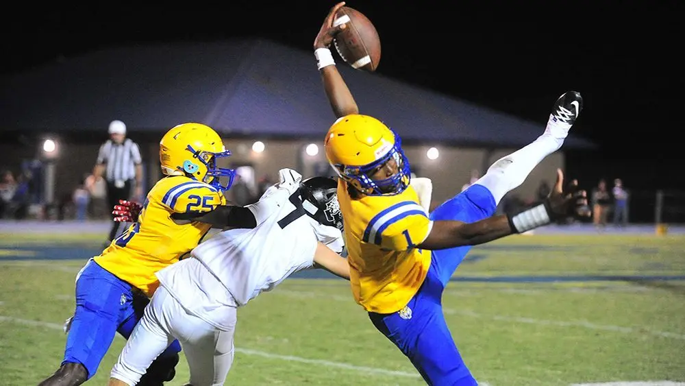 daelyn-lander-vs-trigg426589