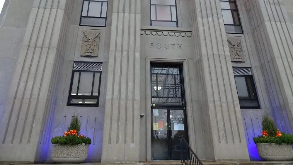 11-07-25-caldwell-county-courthouse