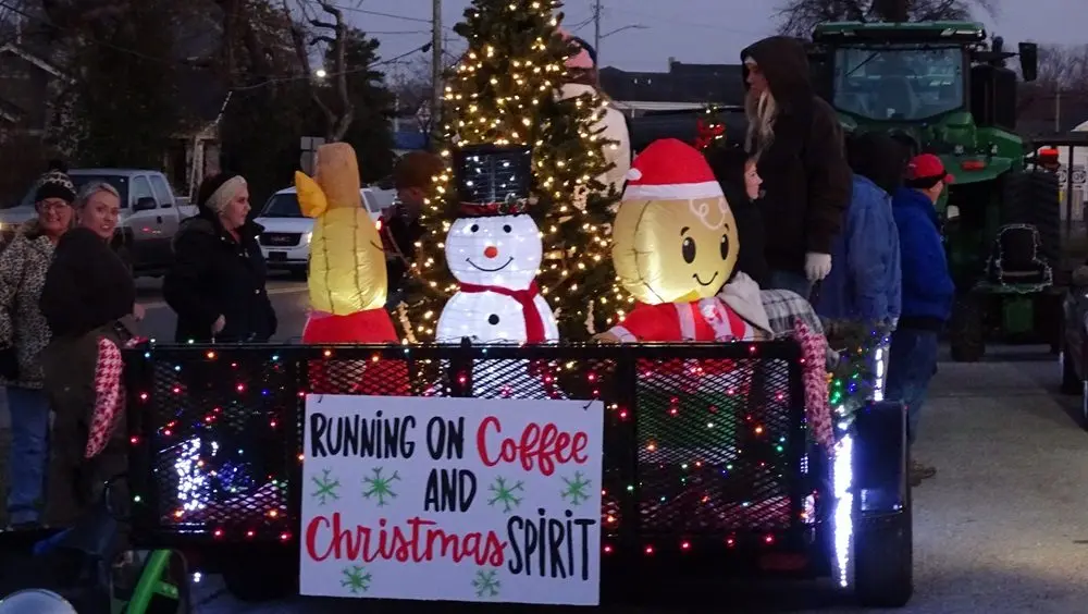 12-12-25-princeton-christmas-parade-feature-1