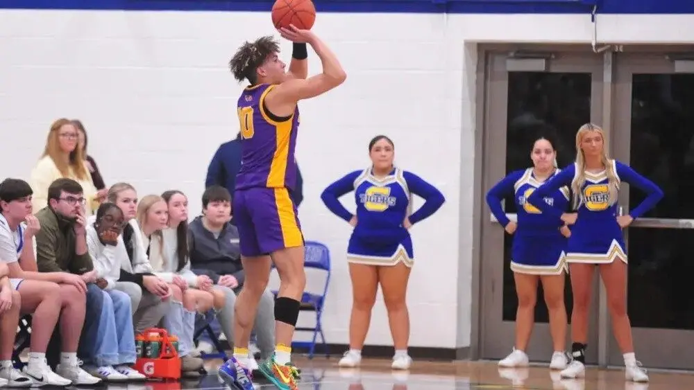 ccv_2834-ezgif-com-resize13454