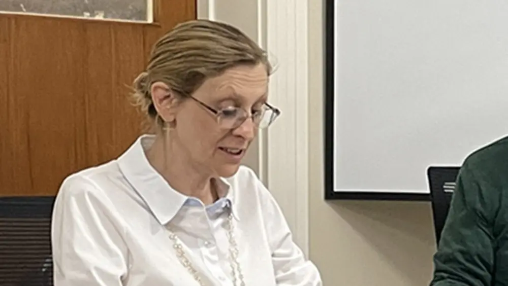 02-10-26-jennifer-hale