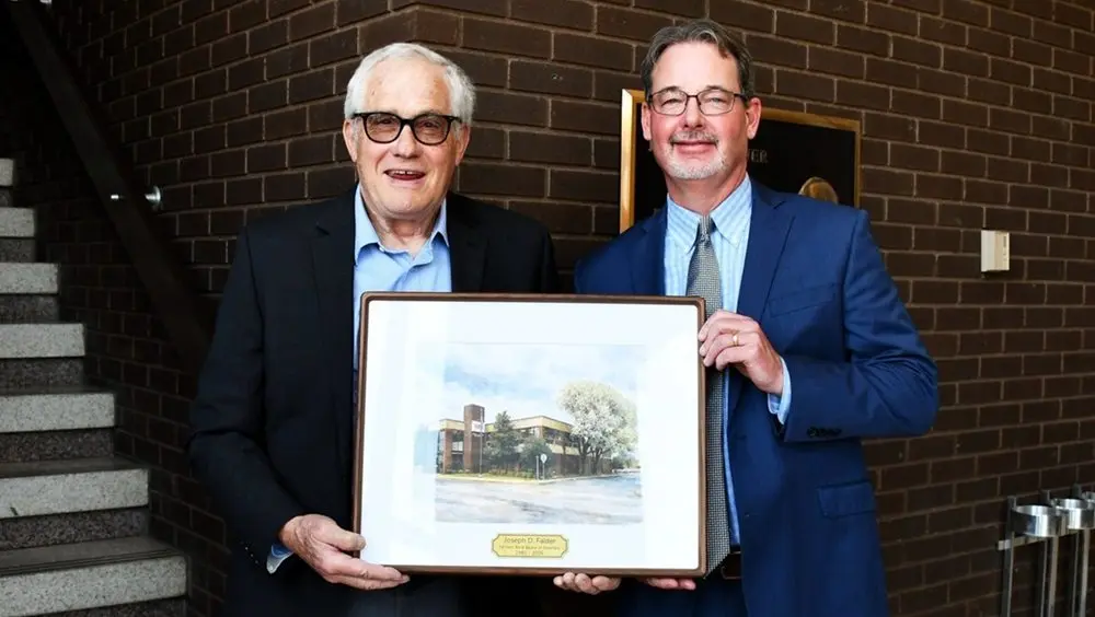 04-22-26-joe-falder-recognized-farmer-bank-trust-company-pic