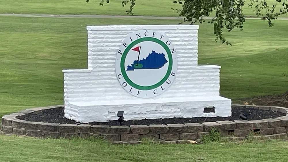 princeton-golf-club-concrete-signage