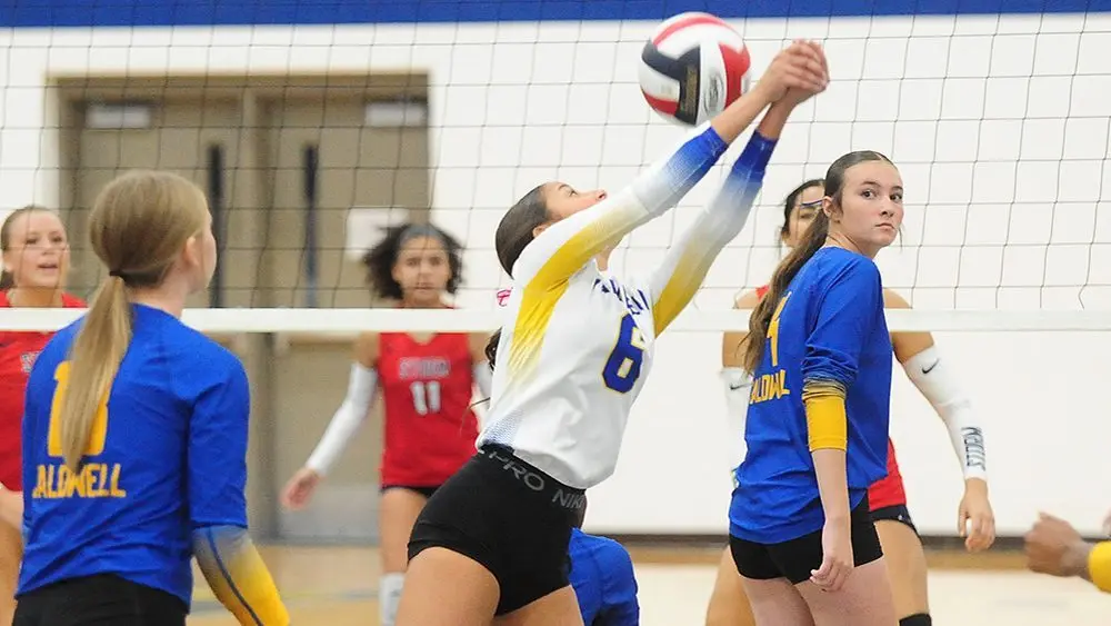maddie-cooper-vs-hopkins-central342923