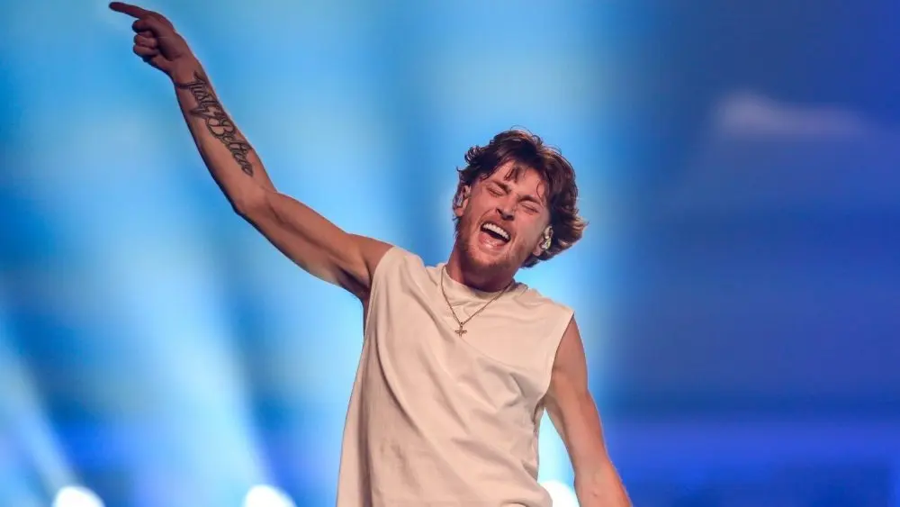 Bailey Zimmerman performs in concert during his Different Night^ Same Rodeo tour on April 9^ 2026 at Mohegan Sun Arena in Uncasville^ Connecticut.