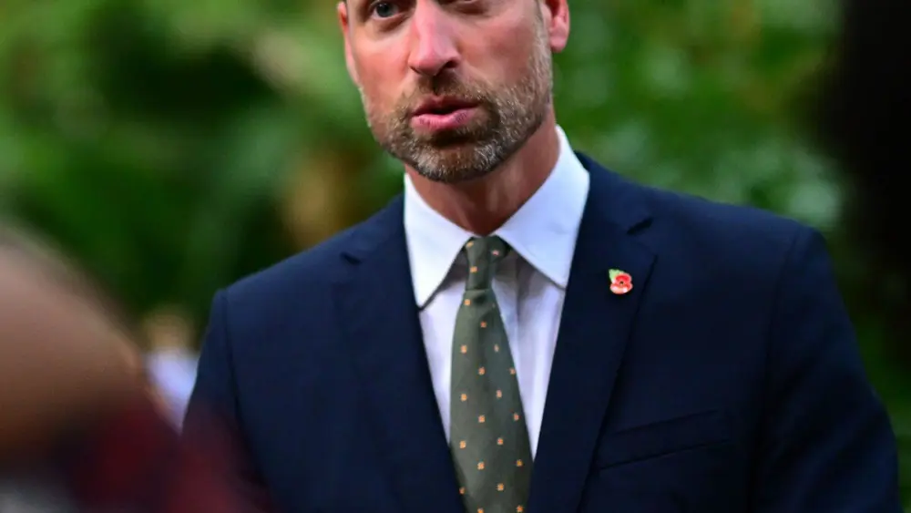 02b800c6-91dc-46b0-bff7-bd8e011c8794_1762918282385672