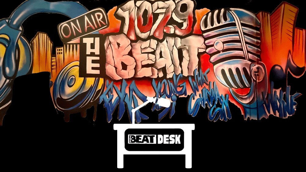 the-beat-desk-flipper-1000-x-563-px