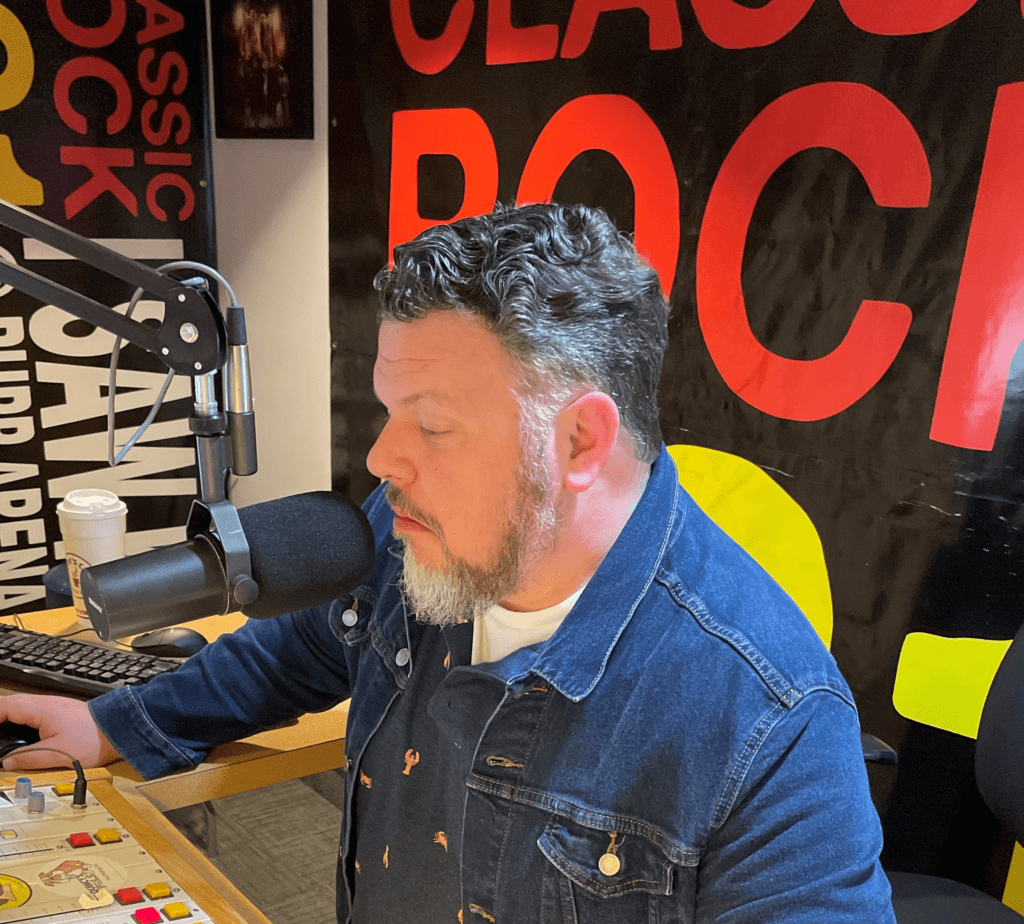 3rd Shift Graveyard with 'Charlie G' – WBVX