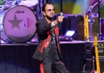 Ringo Starr performs on stage at Hard Rock Live in Hollywood^ Florida. HOLLYWOOD^ FLORIDA - SEPTEMBER 17^ 2022