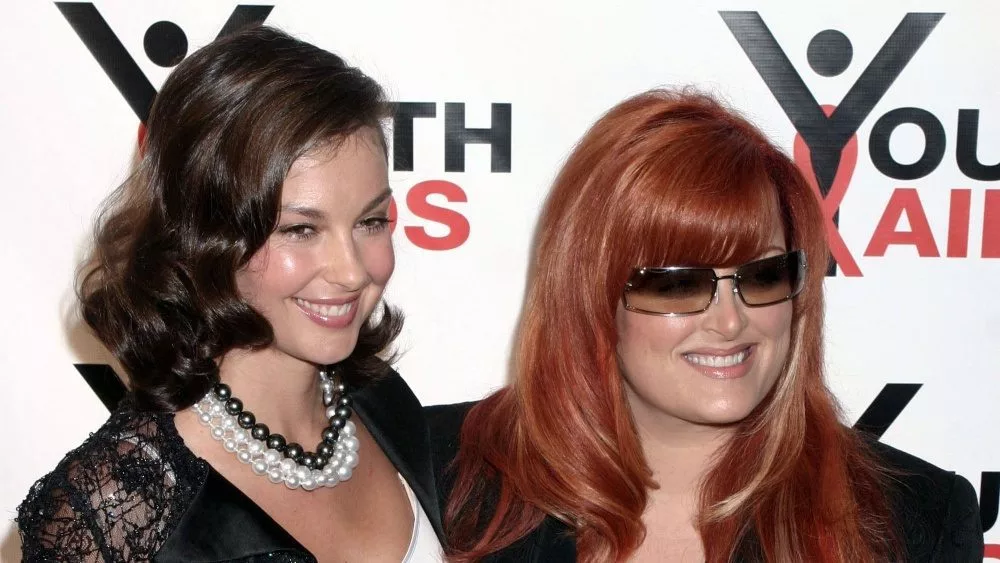 Ashley and Wynonna Judd at the YOUTH AIDS BENEFIT at Capitale in Manhattan^ NY on September 23^ 2004