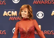 Singer Reba McEntire attends the 53rd Annual Academy of Country Music Awards on April 15^ 2018 at MGM Grand in Las Vegas^ Nevada.